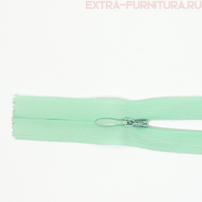 Молния потайная № 3, 50 см, цв. 197 светло-голубой п/э пл.9,3 гр/м